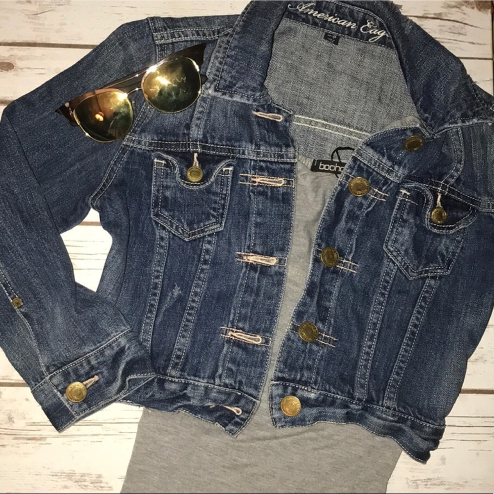 LAST CHANCE American eagle denim crop jacket